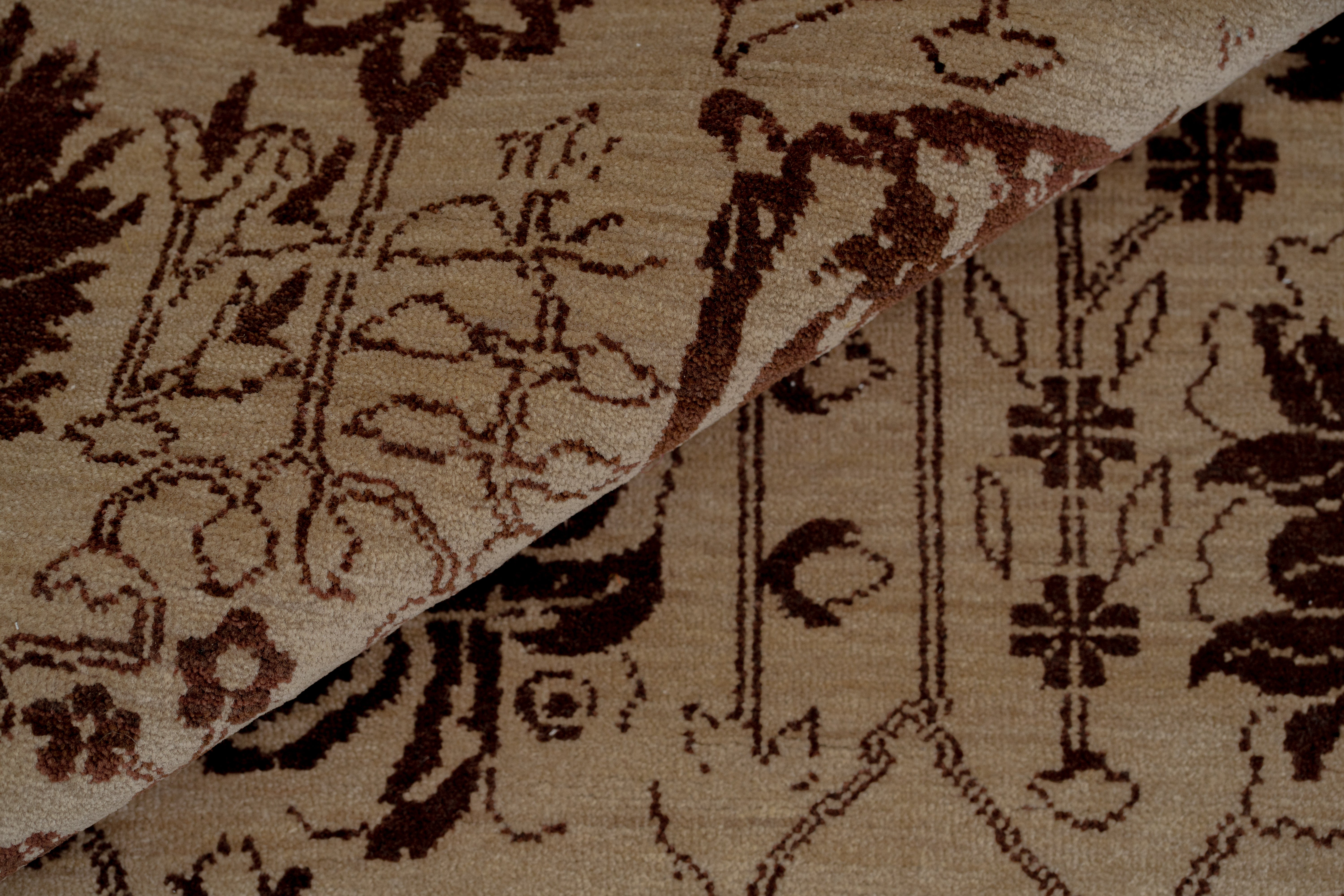 Handknotted Modern Carpet DIA- 1488 VASE 3